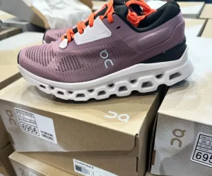 Wholesale On Cloud shoes pallets - Bulk On Cloud sneakers liquidation - Discount On Running footwear pallets