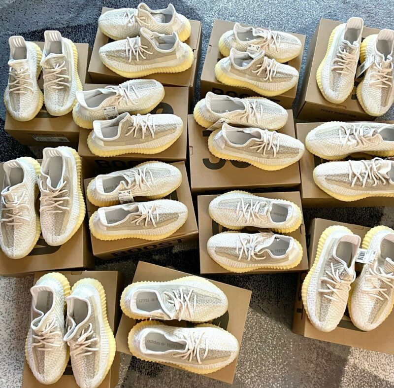 YEEZY returns and overstock pallets YEEZY returns and overstock pallets